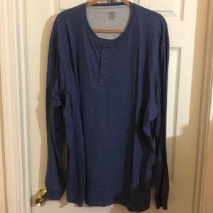 Men’s long sleeve shirt